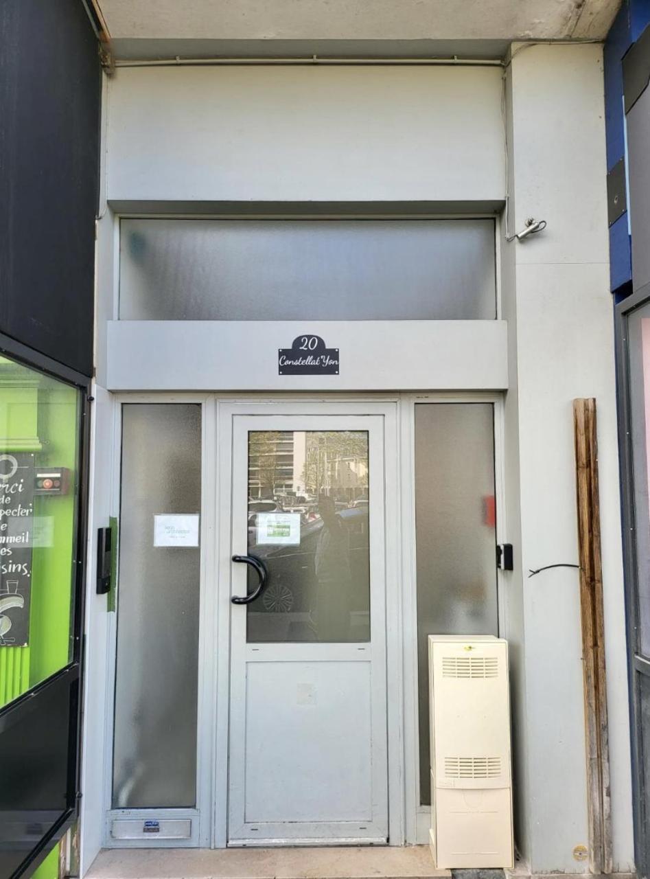 Immeuble Constellat'Yon Appartements Neufs Καν Εξωτερικό φωτογραφία